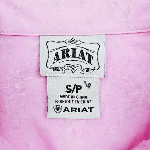 Ariat Women’s Light Weight Solid Pink Scrolled Blouse - Picture 2 of 5